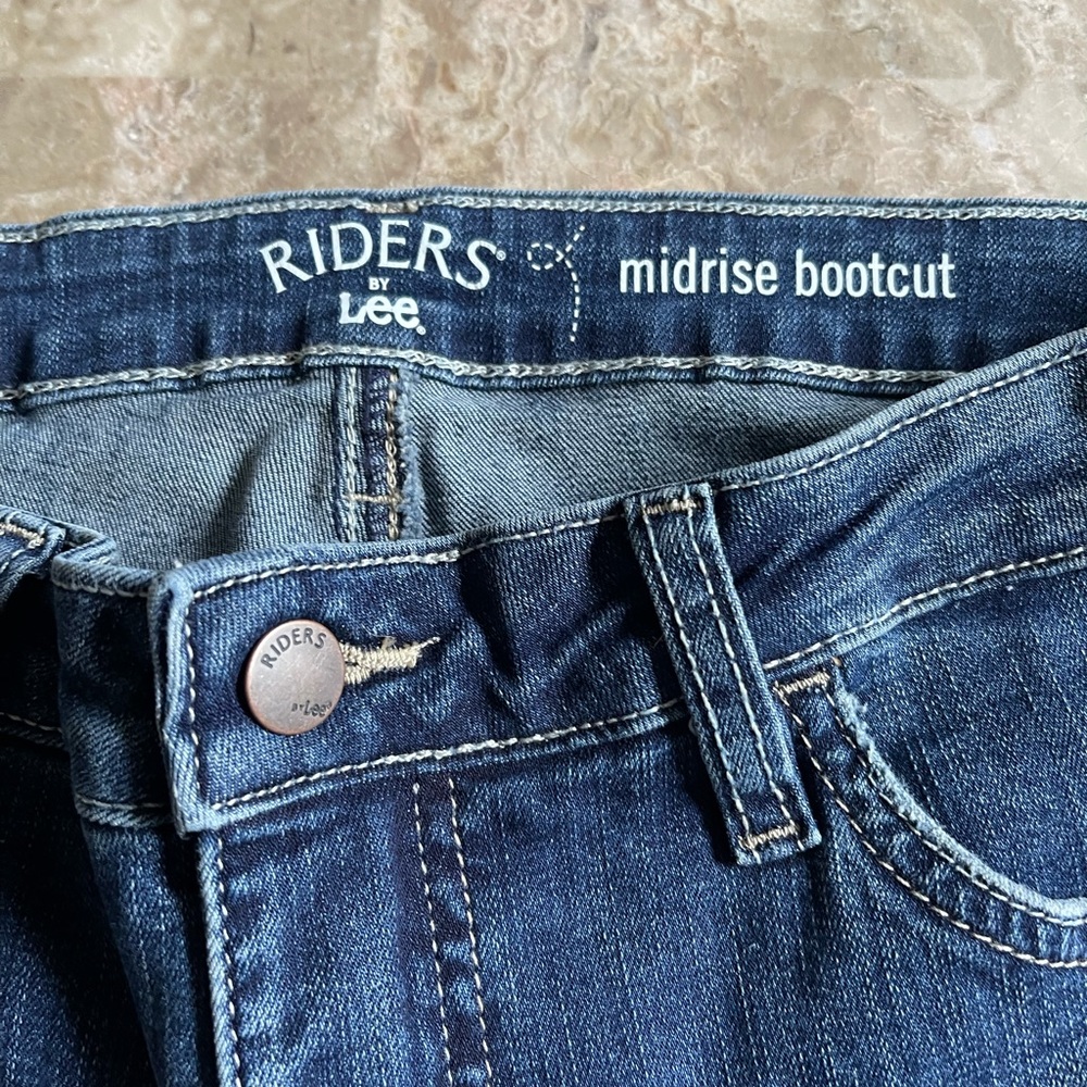 Lee Riders Midrise Boot Cut - Picture 5 of 5